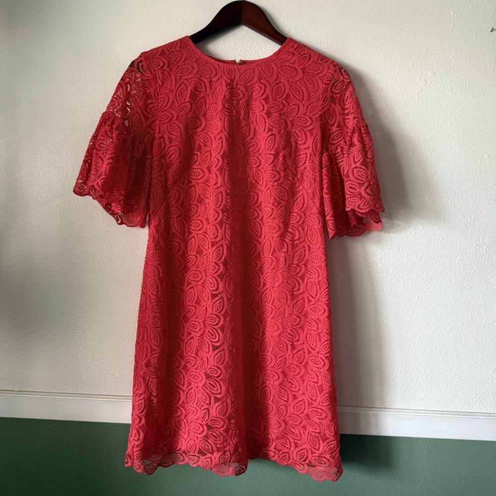 NWT Ann Taylor Loft coral lace overlay shift dress featuring flutter sleeves
